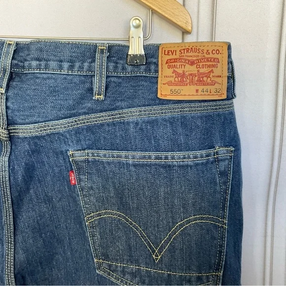 Levi Strauss & Co Original 550 Men’s Relaxed Fit Blue Jeans 44 W 32 L PreLoved - Picture 4 of 4